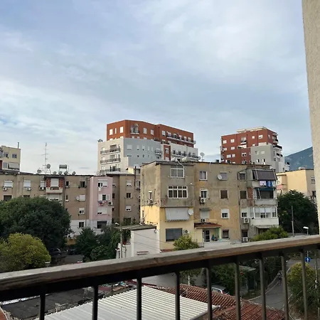 Brryli Nea Appartement Tirana